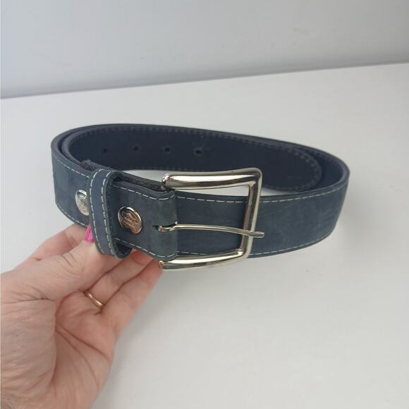 Harley-Davidson SZ 28 1.5" Embossed Black Leather Belt Silver Hardware - Picture 2 of 5